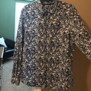 Perry Ellis button down shirt